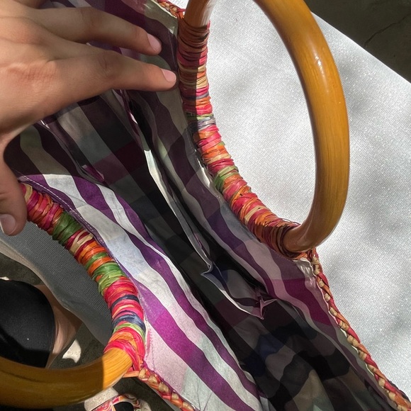 Colorful Straw Handbag - Picture 6 of 9